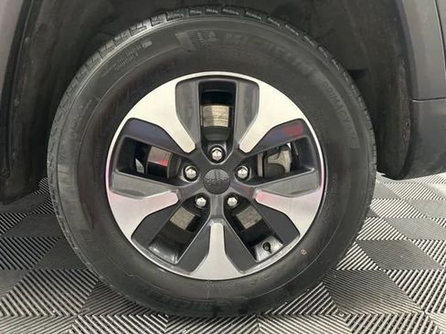 Used 2022 Jeep Grand Cherokee Limited 4xe AWD/4WD image 24