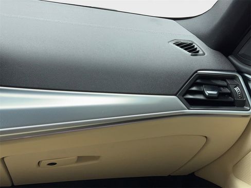 Used 2022 BMW i4 eDrive40 w/ Premium Package image 20