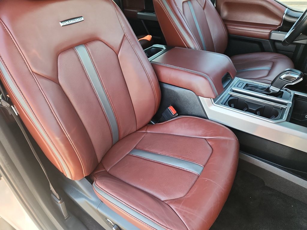 Used 2019 Ford F150 Platinum w/ Equipment Group 701A Luxury AWD/4WD image 13