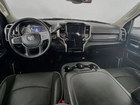 Used 2024 RAM 2500 Laramie AWD/4WD image 25