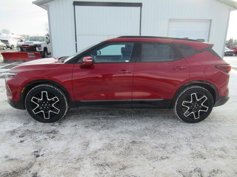 Certified 2023 Chevrolet Blazer RS w/ Driver Confidence II Package image 8