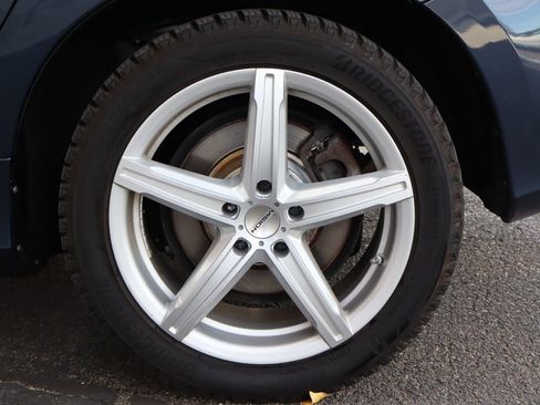 Used 2015 Volvo V60 T5 Premier image 40