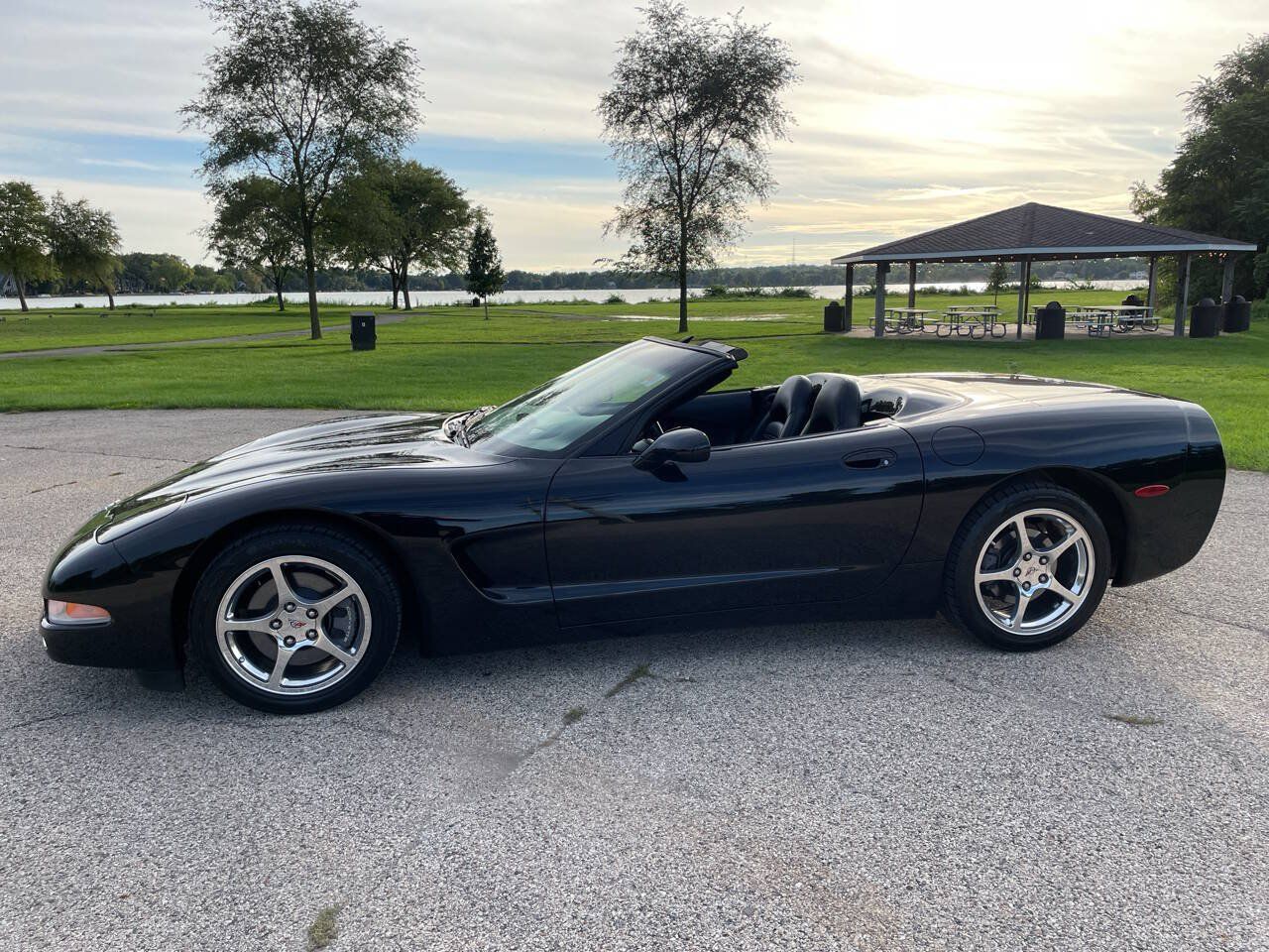 Used 2003 Chevrolet Corvette Convertible w/ Preferred Equipment Group1 RWD image 85