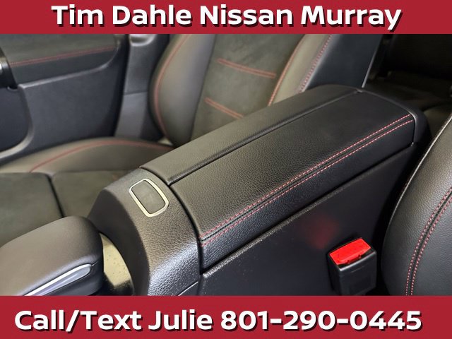 Used 2023 Mercedes-Benz EQB 300 4MATIC image 31