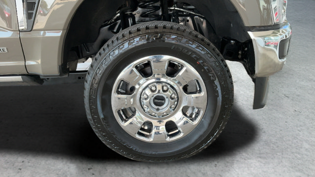 Used 2026 Ford F250 King Ranch w/ Chrome Package AWD/4WD image 27