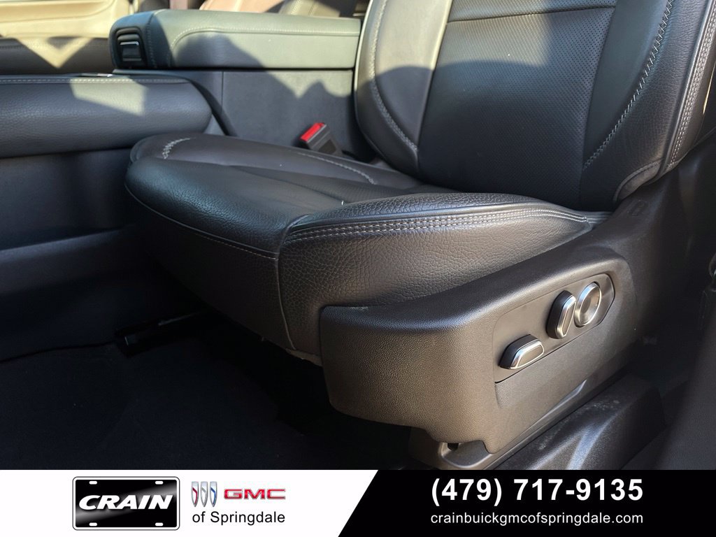 Used 2023 GMC Yukon Denali AWD/4WD image 22