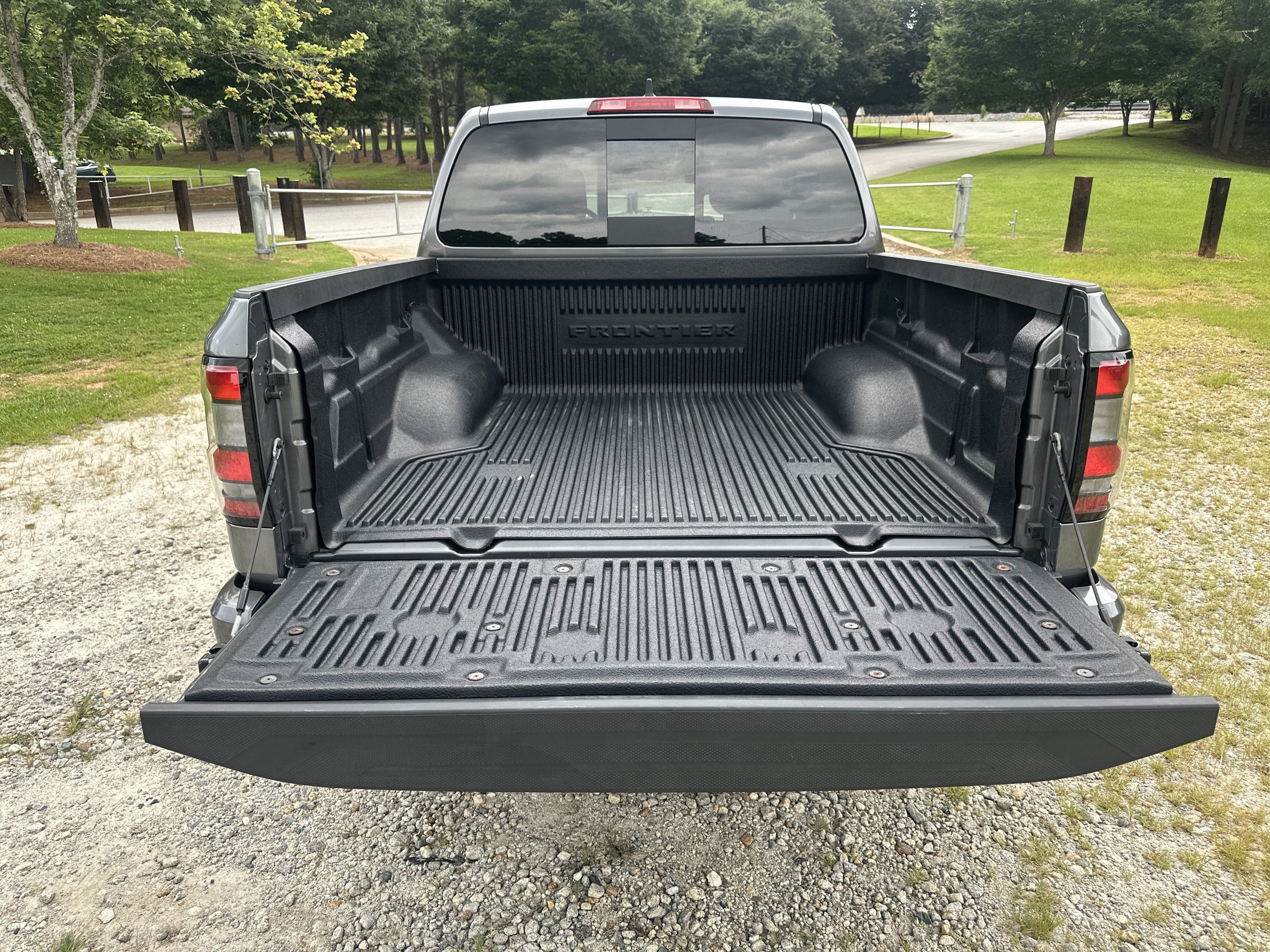 Used 2026 Nissan Frontier PRO-4X AWD/4WD image 18