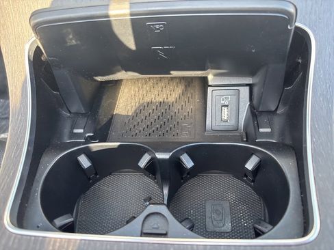 Used 2019 Mercedes-Benz C 300 4MATIC Cabriolet w/ Multimedia Package image 30