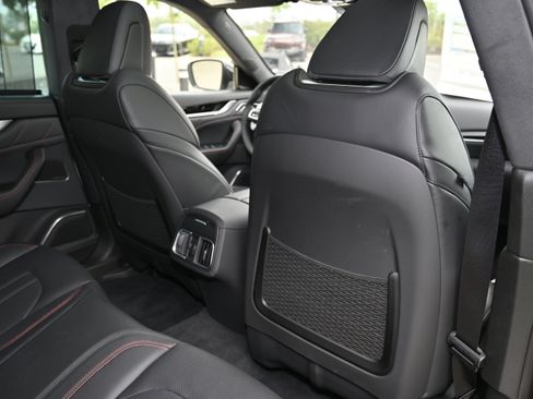 New 2024 Maserati Levante Modena Ultima image 40