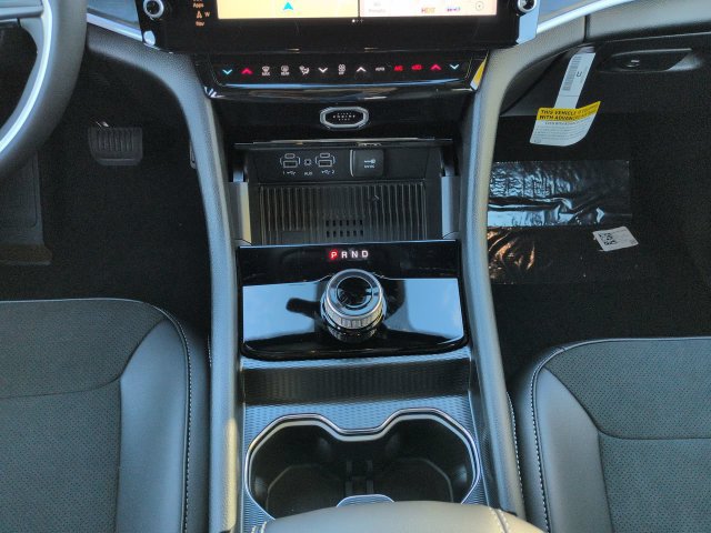 New 2027 Jeep Grand Cherokee Altitude RWD image 18