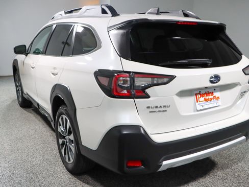 Used 2024 Subaru Outback Limited image 9