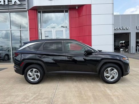 Used 2024 Hyundai Tucson SEL AWD/4WD image 3
