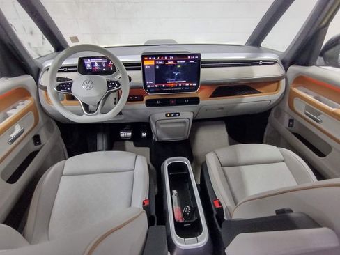 New 2025 Volkswagen ID. Buzz 1st Edition image 46