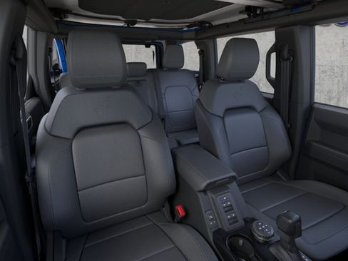New 2026 Ford Bronco Badlands AWD/4WD image 10