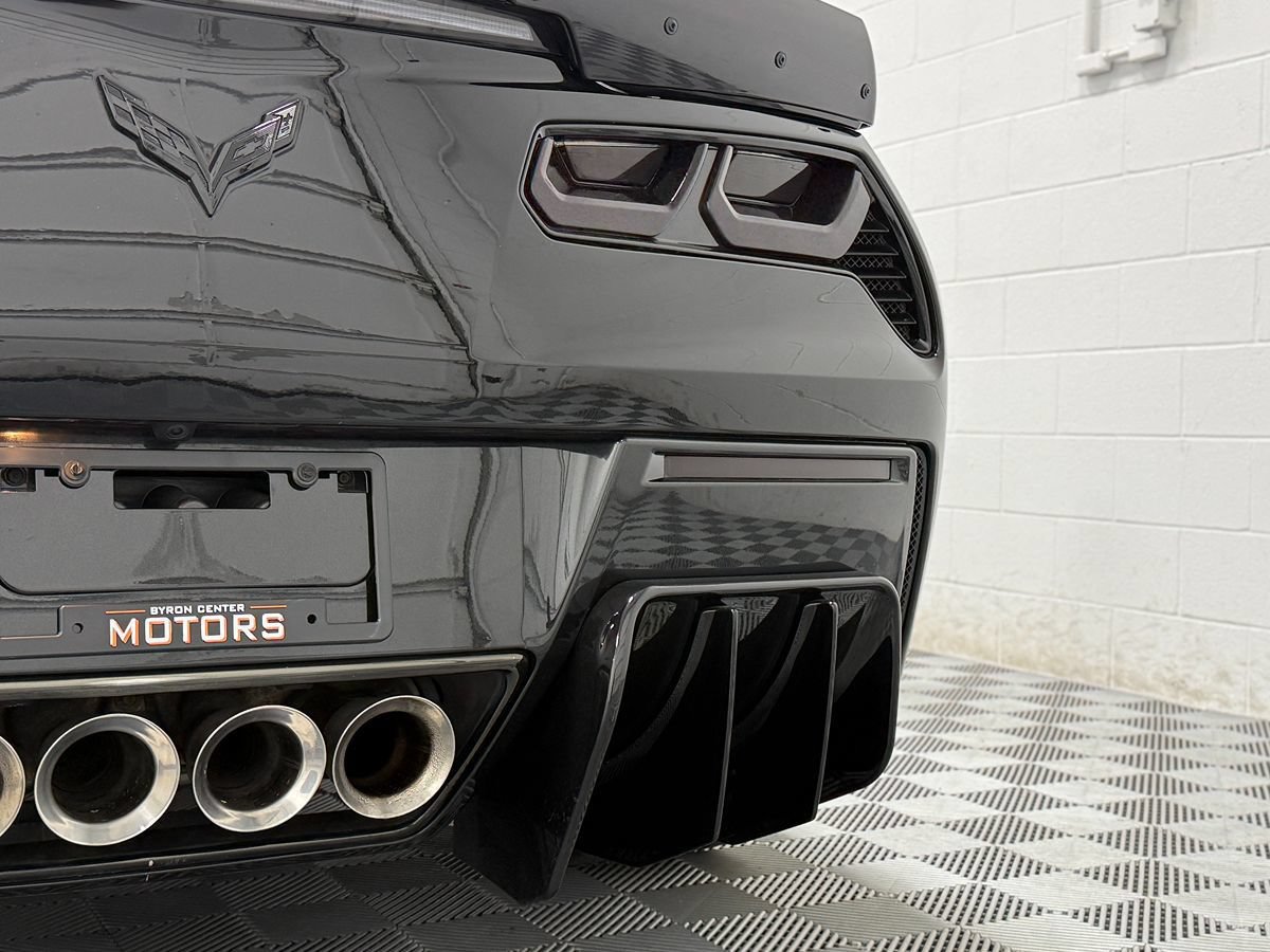 Used 2015 Chevrolet Corvette Stingray Coupe w/ 2LT Preferred Equipment Group RWD image 11