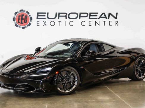 Used 2019 McLaren 720S RWD image 6