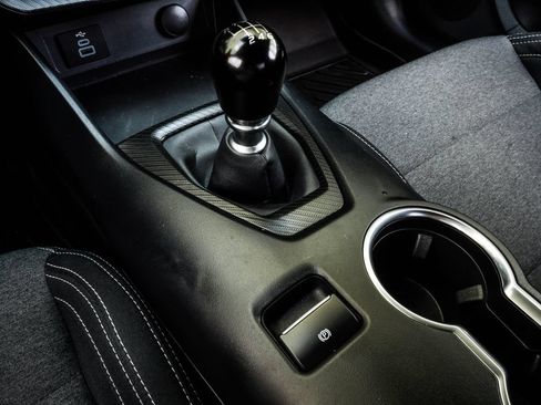 Used 2024 Ford Mustang GT RWD image 21