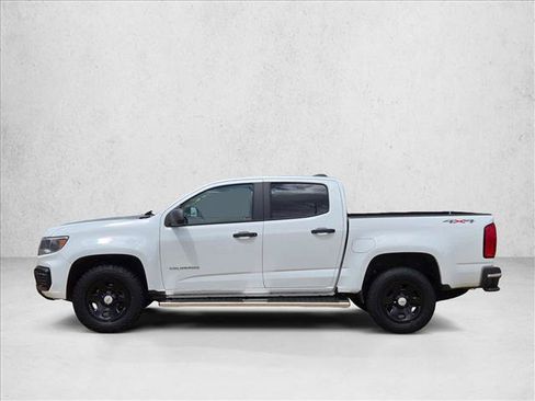 Used 2022 Chevrolet Colorado W/T w/ WT Convenience Package AWD/4WD image 8