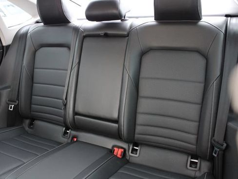 Used 2022 Volkswagen Jetta SE FWD image 22