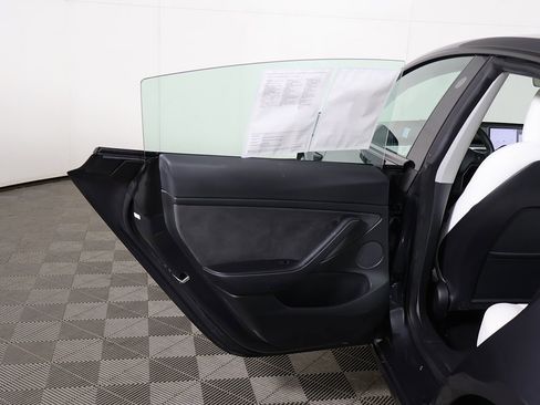 Used 2023 Tesla Model 3 Performance image 24