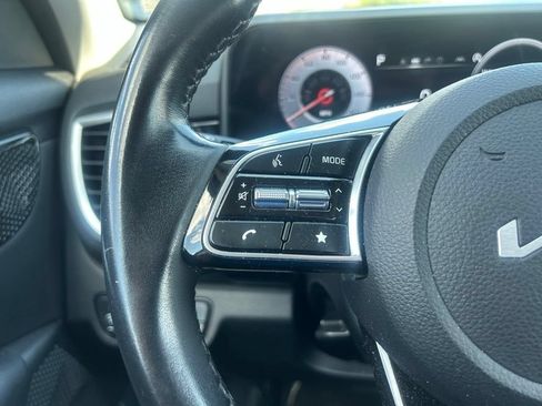 Certified 2024 Kia Seltos S AWD/4WD image 19