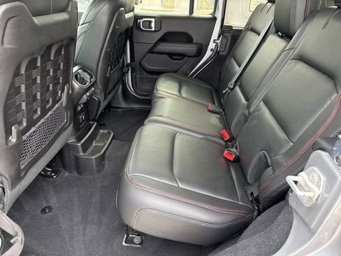 Used 2019 Jeep Wrangler Unlimited Rubicon image 13