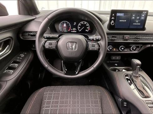Certified 2026 Honda HR-V Sport image 5