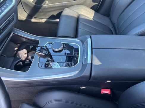 Used 2019 BMW X5 xDrive40i w/ Premium Package 2 image 19