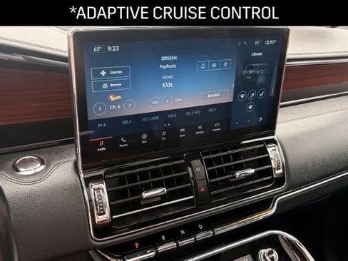 Used 2023 Lincoln Navigator L Reserve AWD/4WD image 16