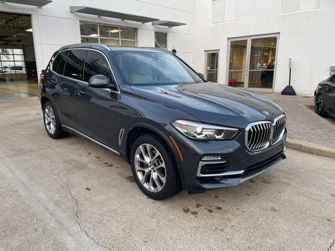 Used 2021 BMW X5 sDrive40i w/ Parking Assistance Package image 4