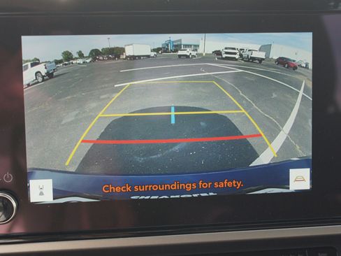 Used 2025 Toyota Camry LE w/ Convenience Package image 6