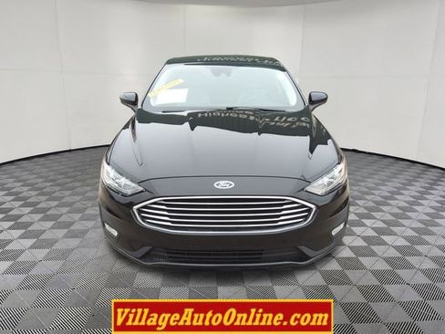 Used 2019 Ford Fusion SE w/ Equipment Group 151A image 6