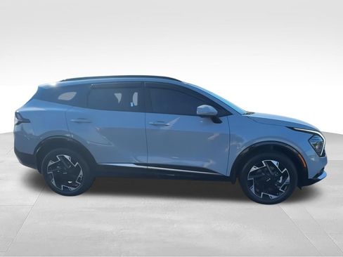 Used 2025 Kia Sportage SX AWD/4WD image 9