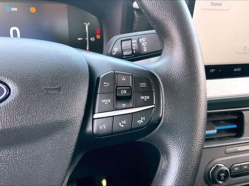 Used 2025 Ford Maverick XLT w/ Equipment Group 302A image 25