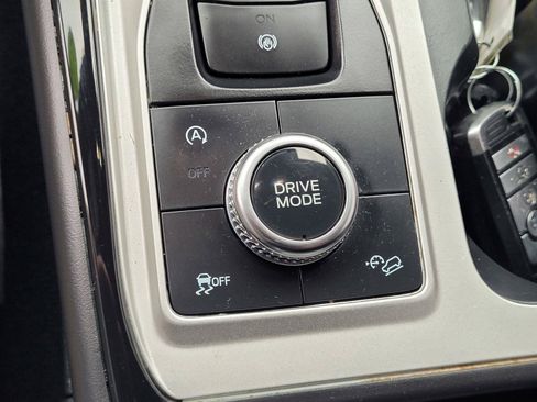Used 2023 Ford Explorer ST w/ Equipment Group 401A AWD/4WD image 16