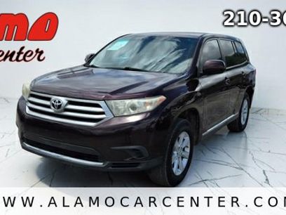 Used 2013 Toyota Highlander FWD
