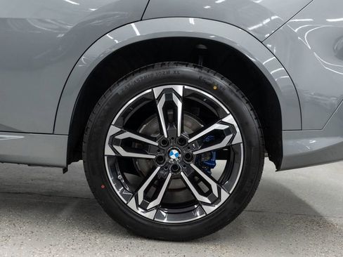 Used 2026 BMW X2 w/ M-Sport Package w/ M Sport Package AWD/4WD image 35