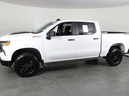 Used 2026 Chevrolet Silverado 1500 Custom Trail Boss AWD/4WD image 11