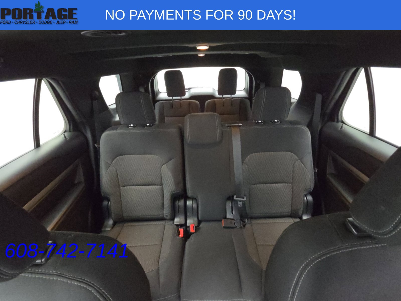 Used 2018 Ford Explorer XLT AWD/4WD image 30