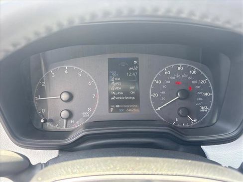 Certified 2024 Toyota Corolla SE FWD image 13