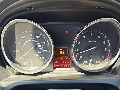 Used 2011 BMW Z4 sDrive35i RWD image 18