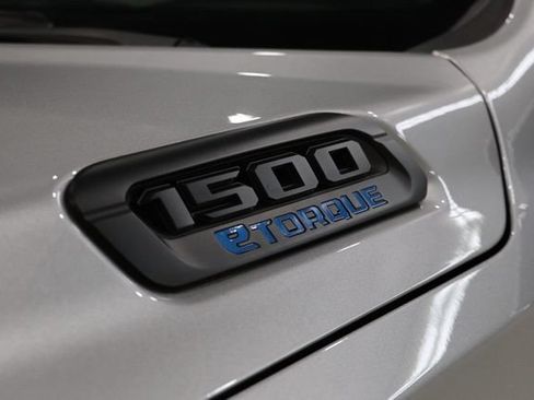 Used 2023 RAM 1500 Big Horn AWD/4WD image 10
