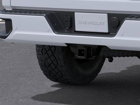 New 2026 Chevrolet Silverado 2500 ZR2 w/ LPO, Dark Essentials Package AWD/4WD image 38