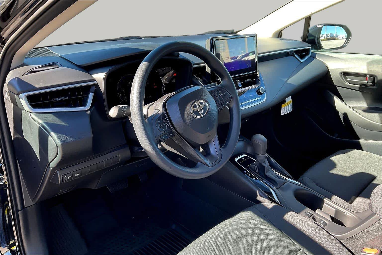 New 2027 Toyota Corolla LE FWD image 8