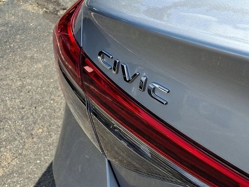 Certified 2023 Honda Civic LX image 31