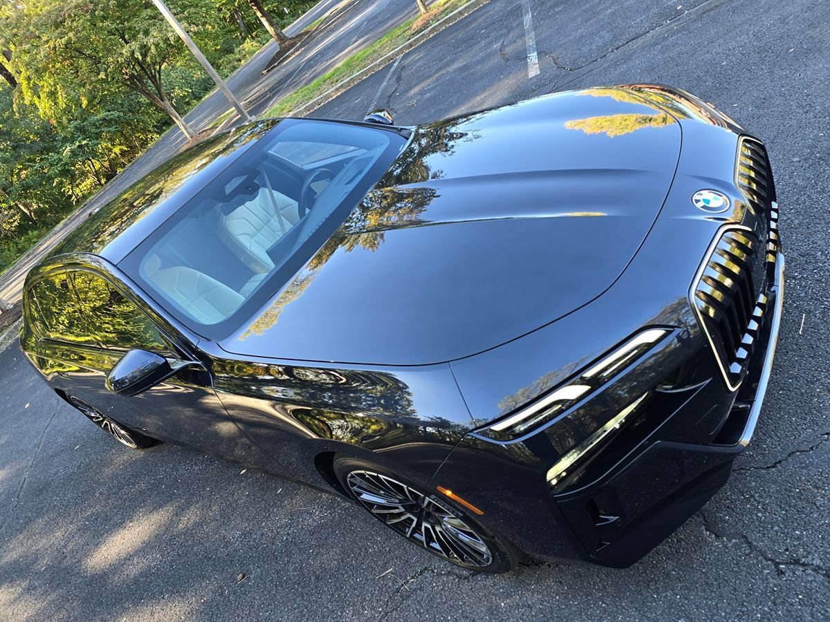 Used 2024 BMW 760i xDrive w/ Premium Package 2 AWD/4WD image 74