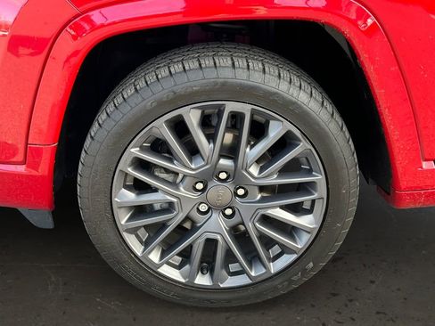 Used 2022 Jeep Compass Limited image 26