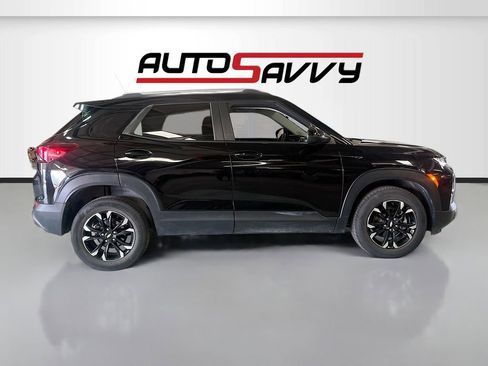 Used 2022 Chevrolet TrailBlazer LT w/ Driver Confidence Package image 8