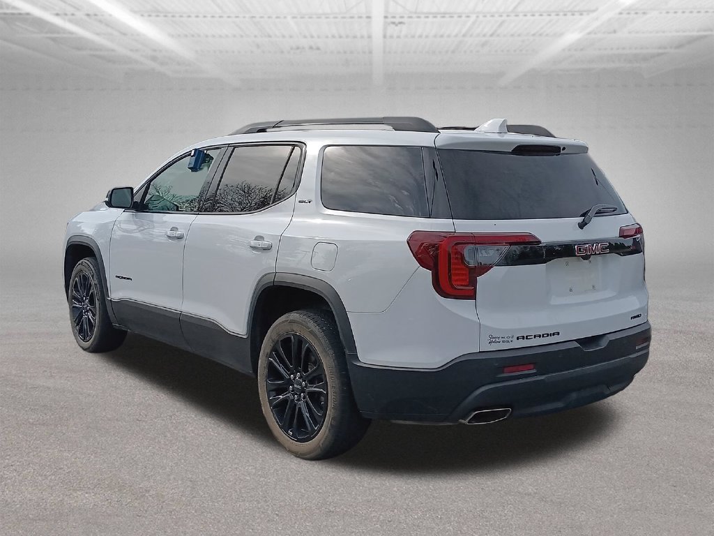 Used 2022 GMC Acadia SLT AWD/4WD image 3