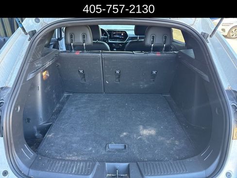 Used 2025 Chevrolet Trax RS w/ Driver Confidence Package FWD image 14